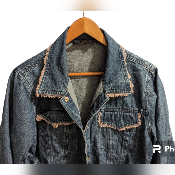 Life Style Women's Jean Jacket - Picture 2 of 12